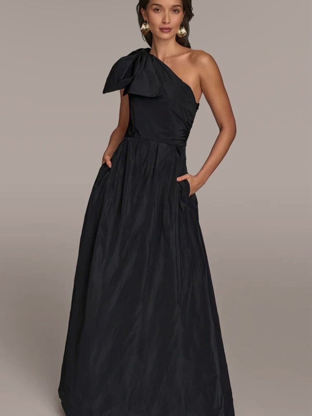 Donna Karan Black One-Shoulder Gown with Bow Accent